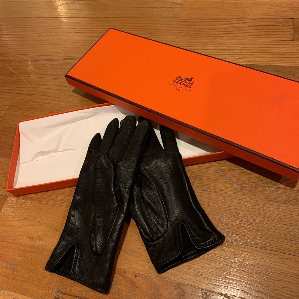 Vintage Hermès Leather Gloves